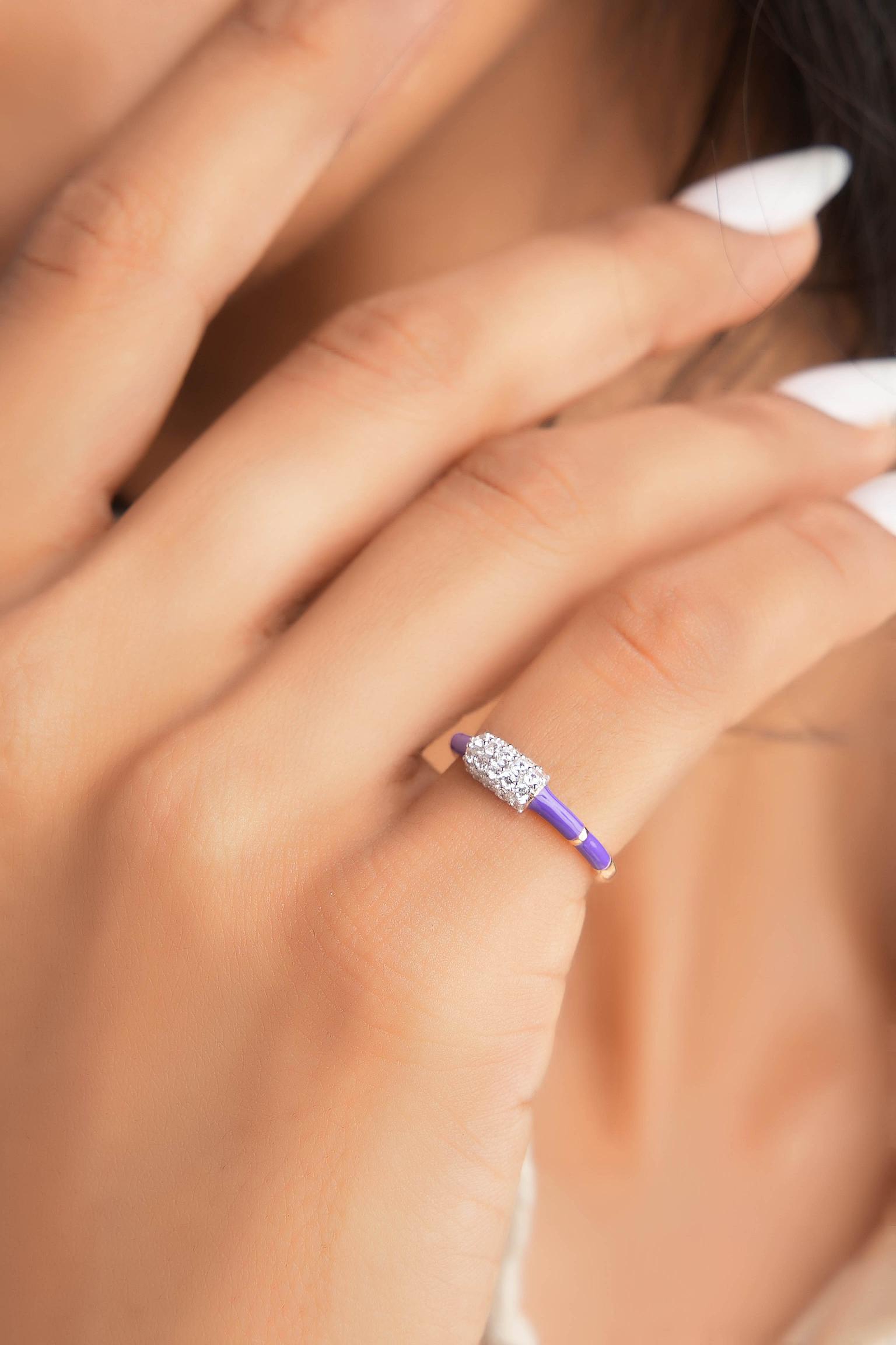 Iris Spark Ring